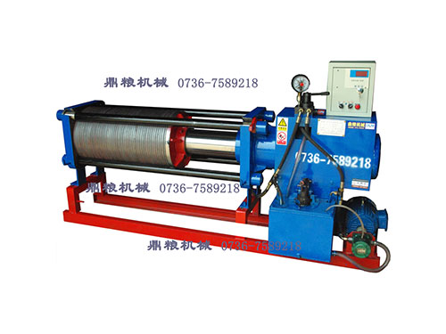 新型全自動(dòng)臥式液壓榨油機(jī)，翻杠型，不用卸桿省力60%，女士可用